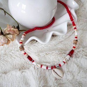 🎉 VSCO GIRL style RED and WHITE Seashell Necklace